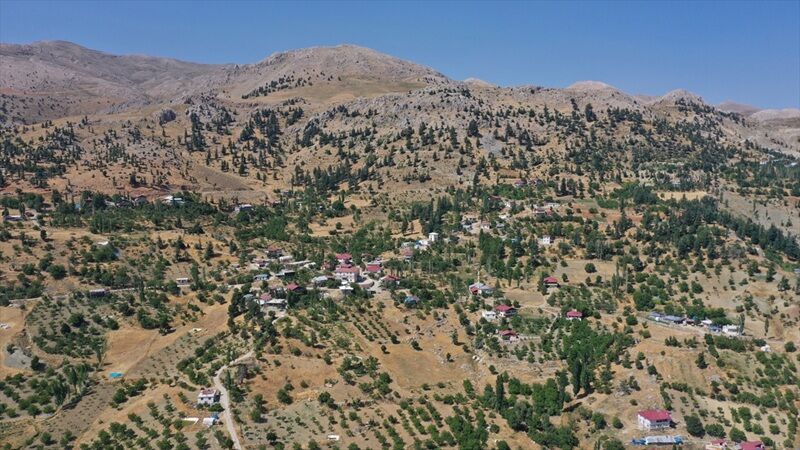 Hatay’ın Köylerinde Tehlike Büyüyor Çiftçilere Kritik Kuraklık Eğitimi (1)