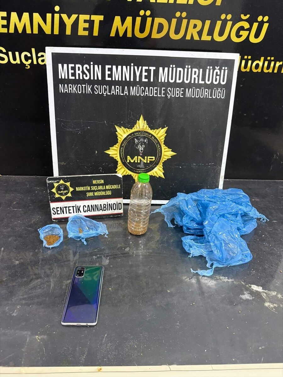 Mersin'de uyuşturucu operasyonunda yakalanan 2 zanlı tutuklandı