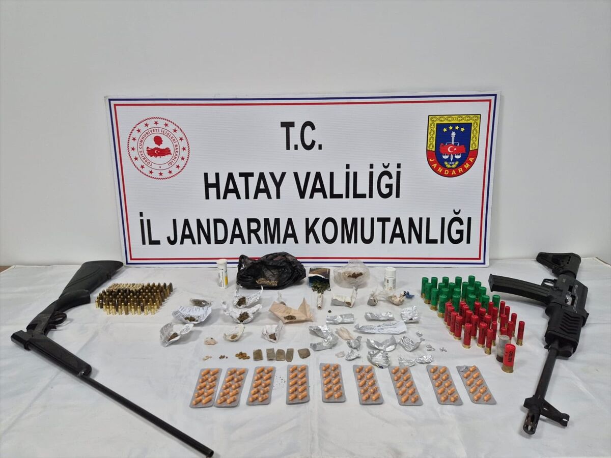 Hatay'da uyuşturucu operasyonunda 4 şüpheli yakalandı