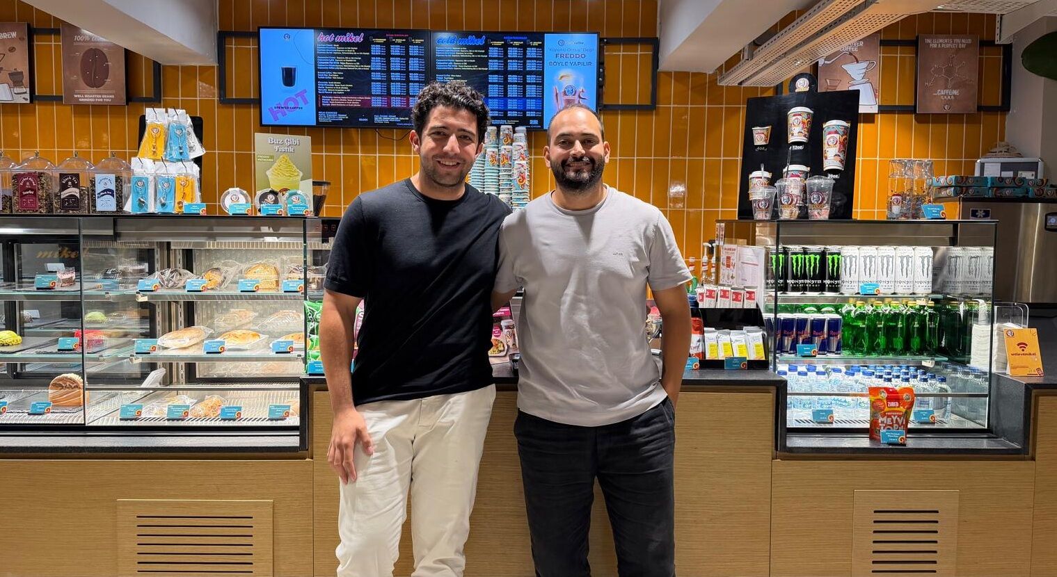 Serinyol’da İki Genç Girişimcinin Başarısı: Mikel Coffee Bölgenin Gözdesi Oldu