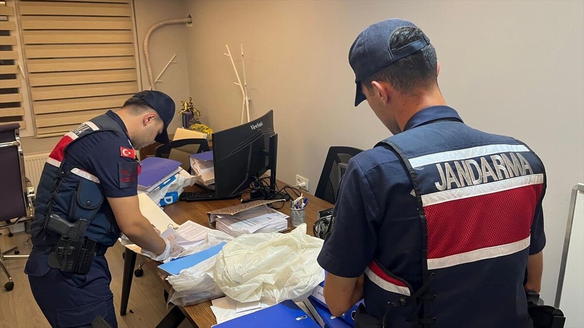 MİT koordinesindeki 'siber casusluk' operasyonunda 5 şüpheli gözaltına alındı