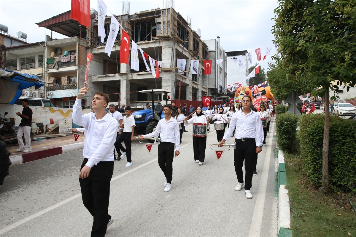 AK Parti Genel Başkan Yardımcısı Yayman, Hatay'da festivalde konuştu: