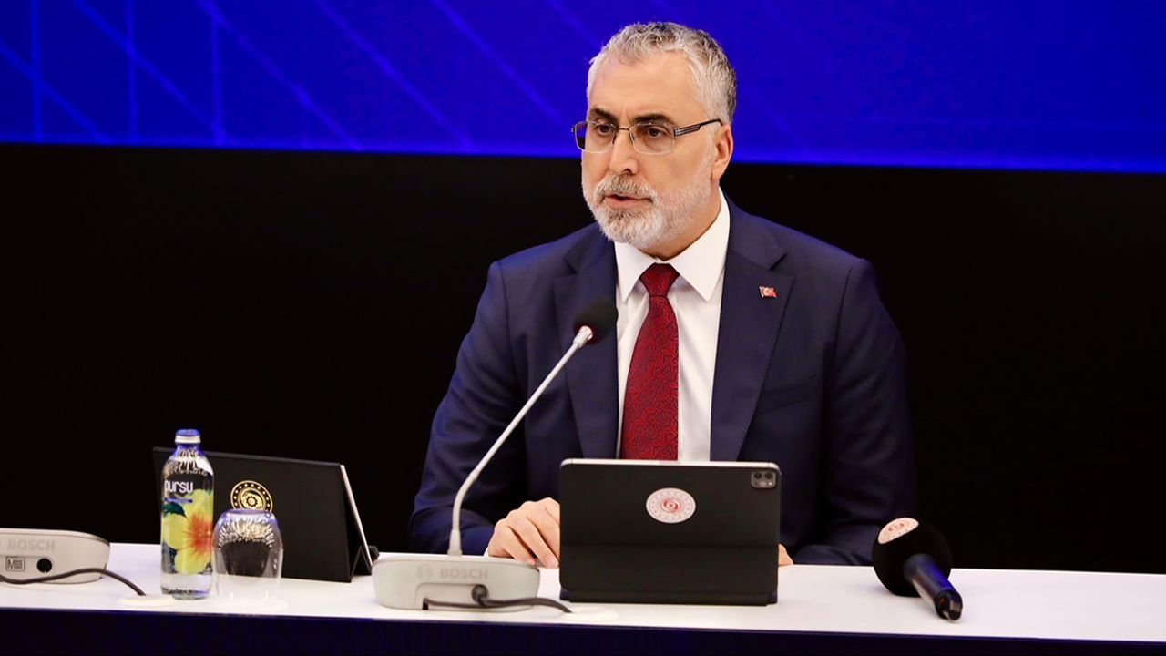 Calisma Ve Sosyal Guvenlik Bakan
