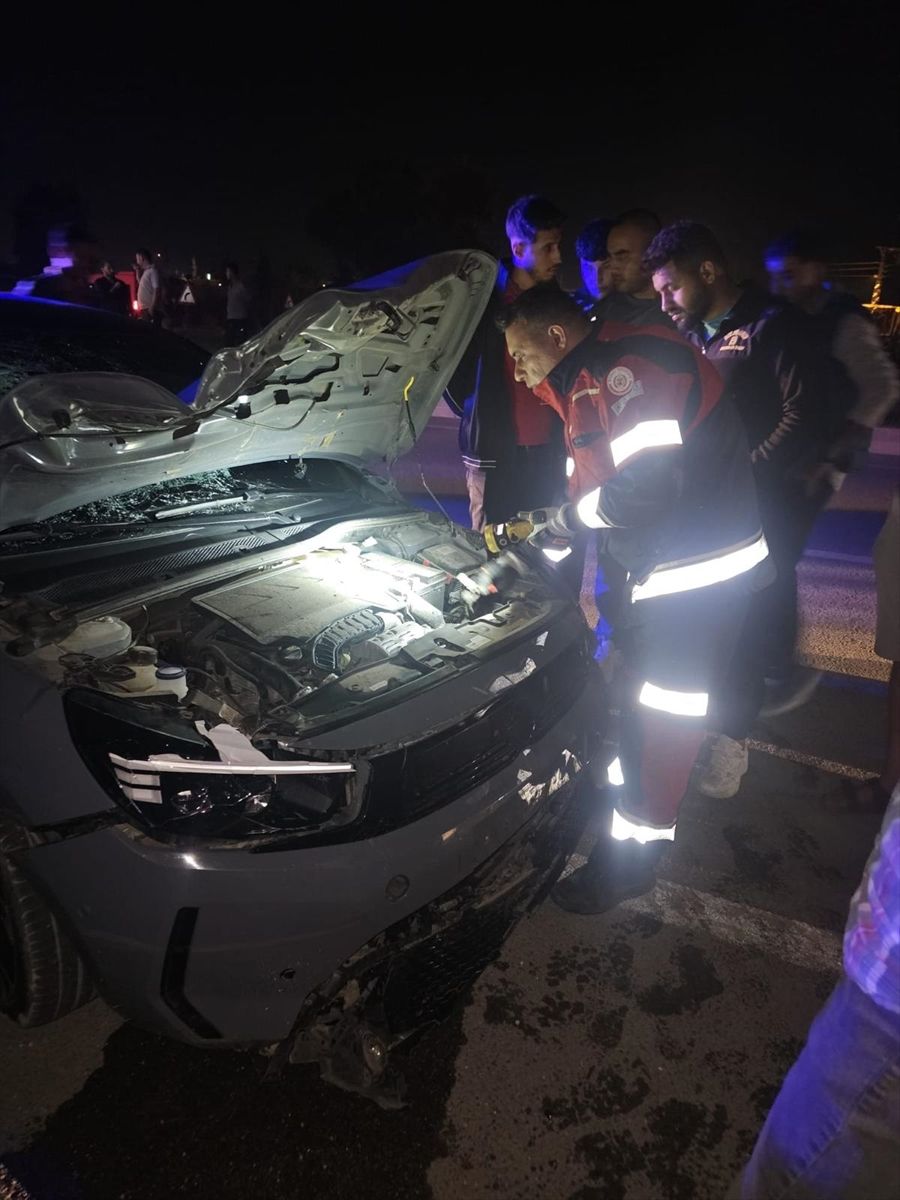Hatay'da otomobilin çarptığı anne ve kızı öldü