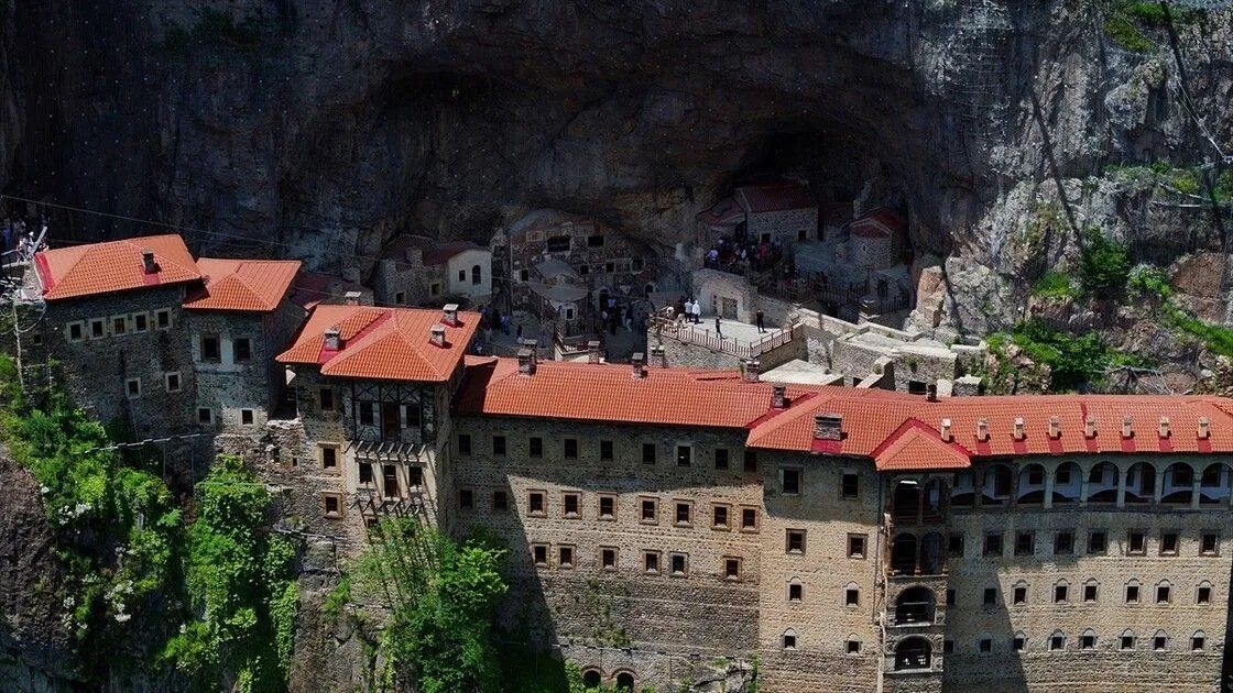 Sümene Manastırı (1)