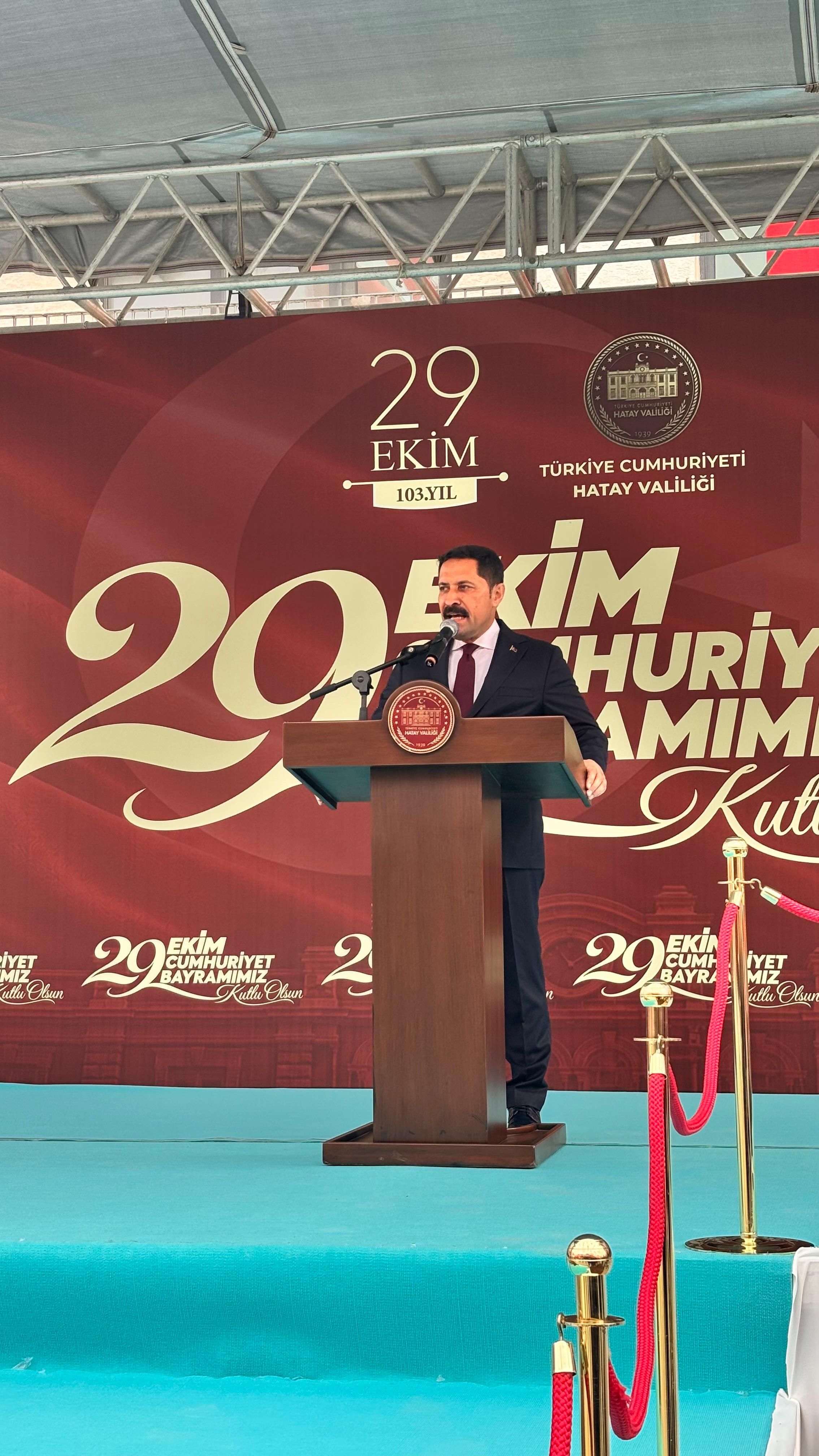 Vali Masatlı “Atatürk Caddesi Iki Büyük Iradeyi Hatırlatıyor” (1)