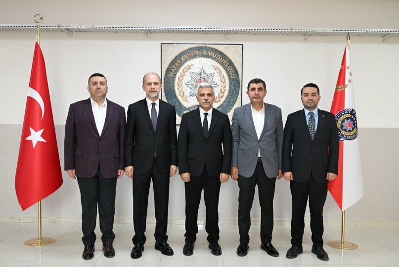 Hatay’ın Yeni Emniyet Müdürü Nihat Özen’e AK Parti’den Ziyaret