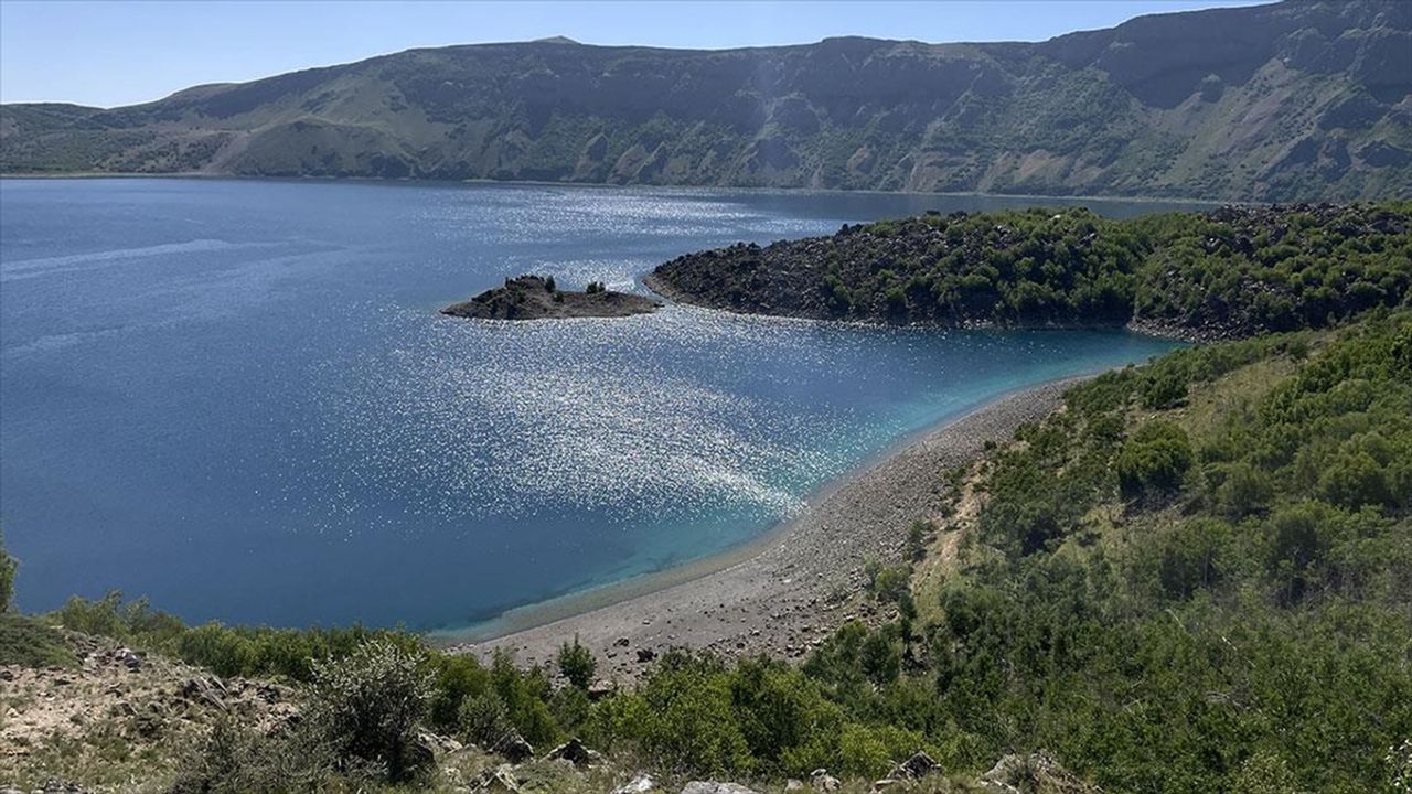 Bitlis'teki Nemrut Kalderası'nın jeopark ağına alınması için 101 kriterin tamamlanması isteniyor