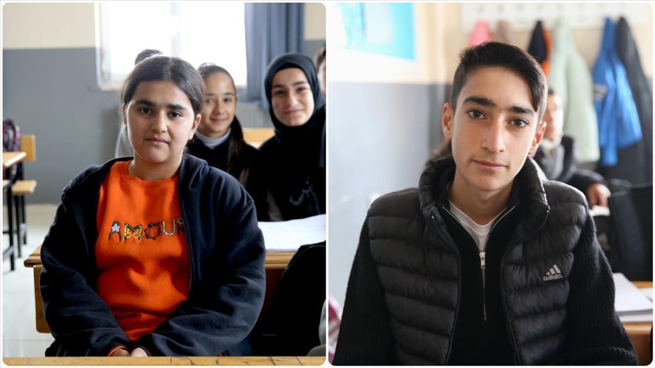 Bitlis'te gönüllü öğretmenler, kapı kapı dolaşarak 20 öğrenciyi okula kazandırdı