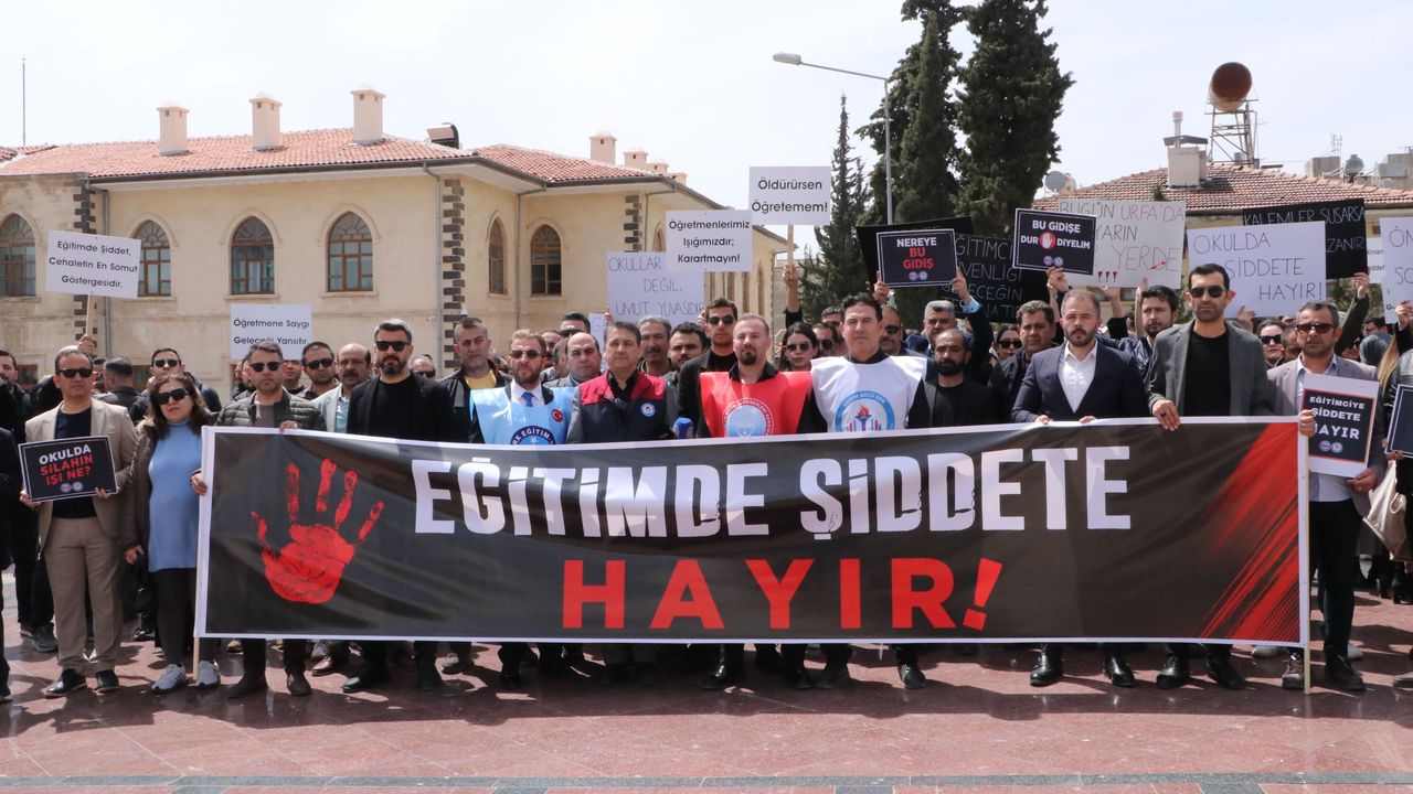 Kahramanmaraş, Adıyaman ve Kilis'te, Siverek'teki okula saldırı protesto edildi