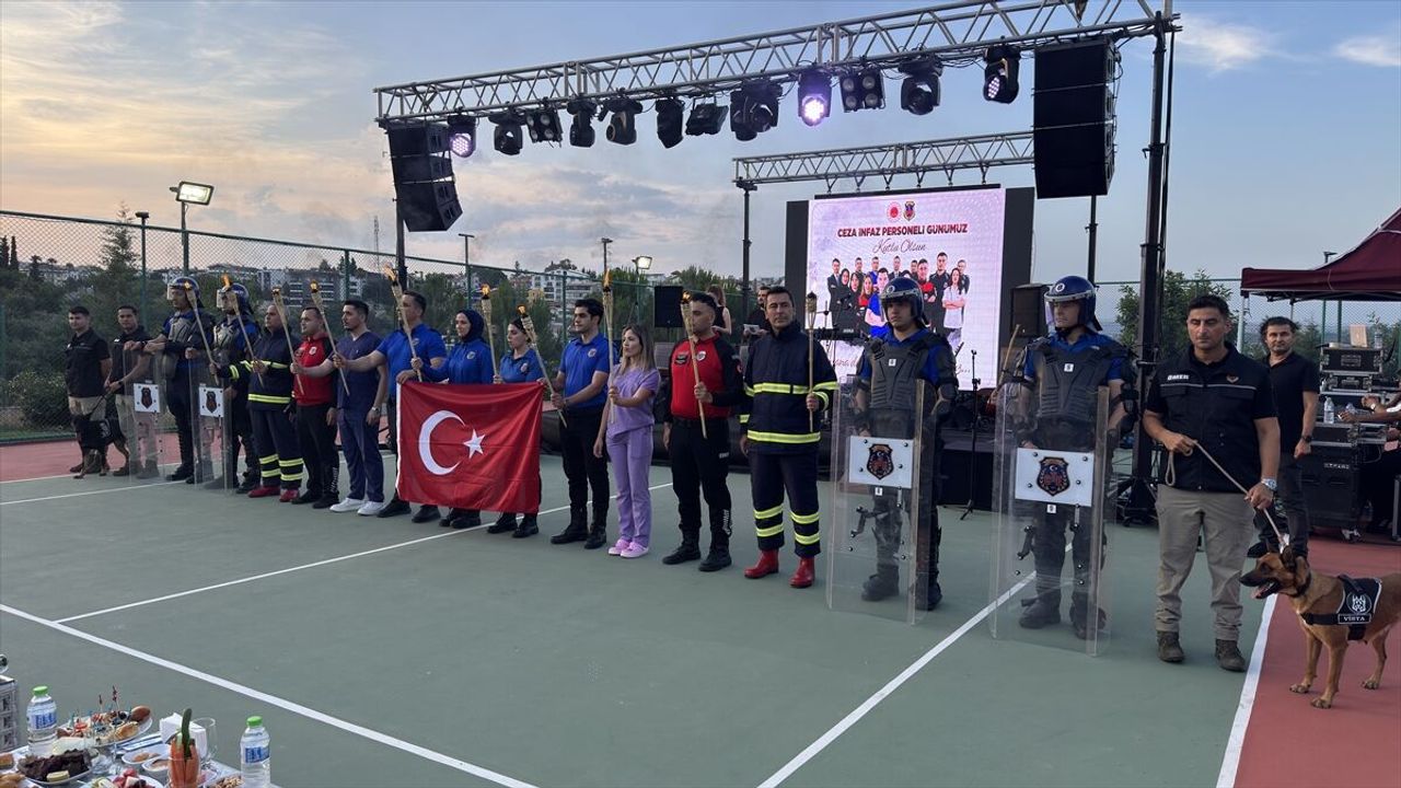 Adana'da Ceza İnfaz Personeli Günü kutlandı