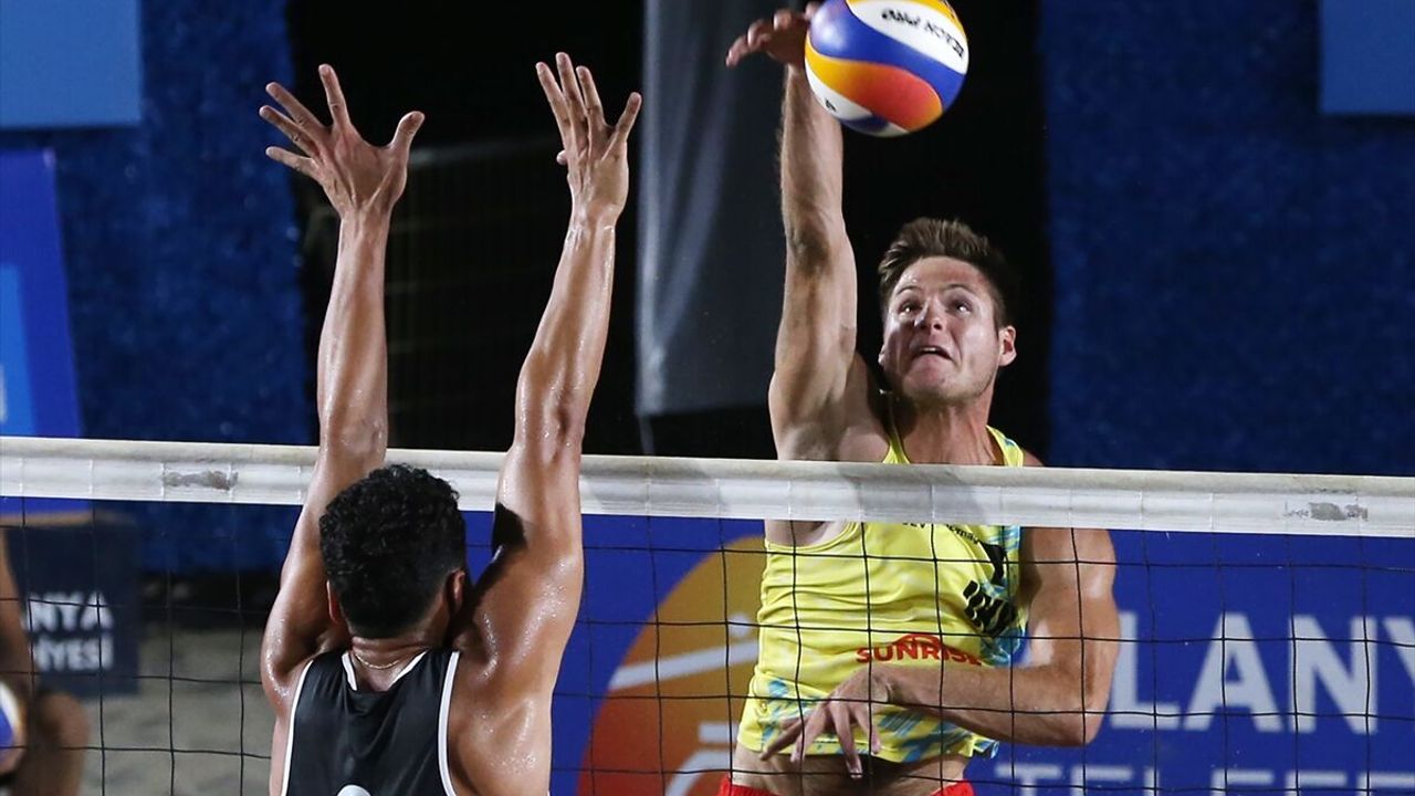 CEV Plaj Voleybolu Milletler Kupası Türkiye etabı Alanya'da 