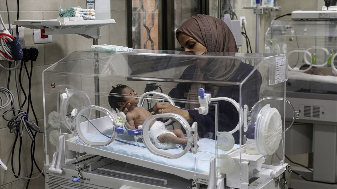 Gazze'deki Sağlık Bakanlığı: İsrail, 17 binden fazla hastanı
