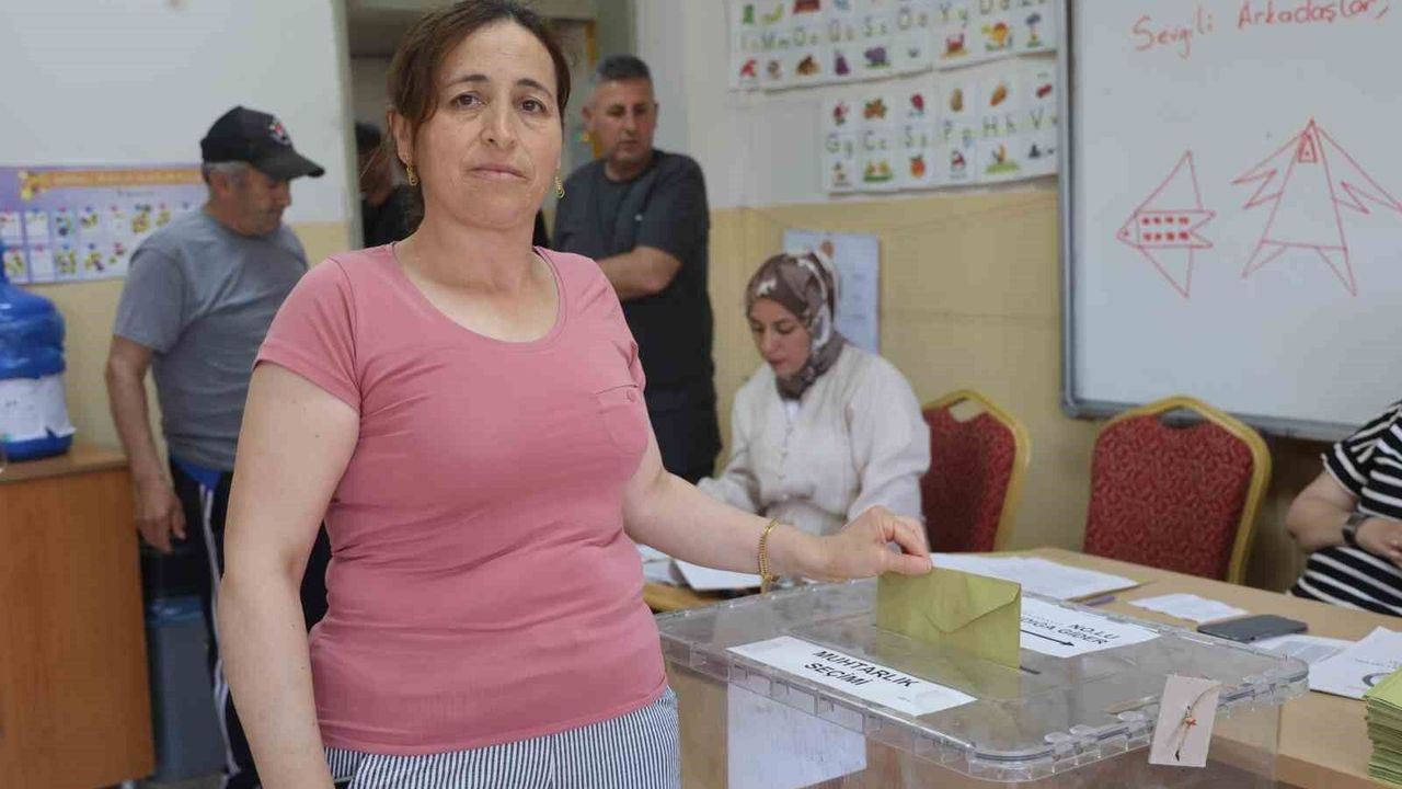 Hatay'da 5 mahallede muhtarlık ara seçimi heyecanı