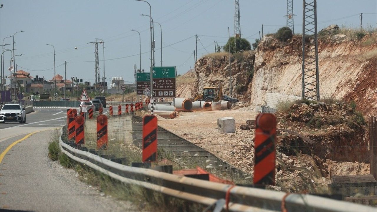 İşgal altındaki Batı Şeria'nın Marda köyü, İsrail yerleşim p