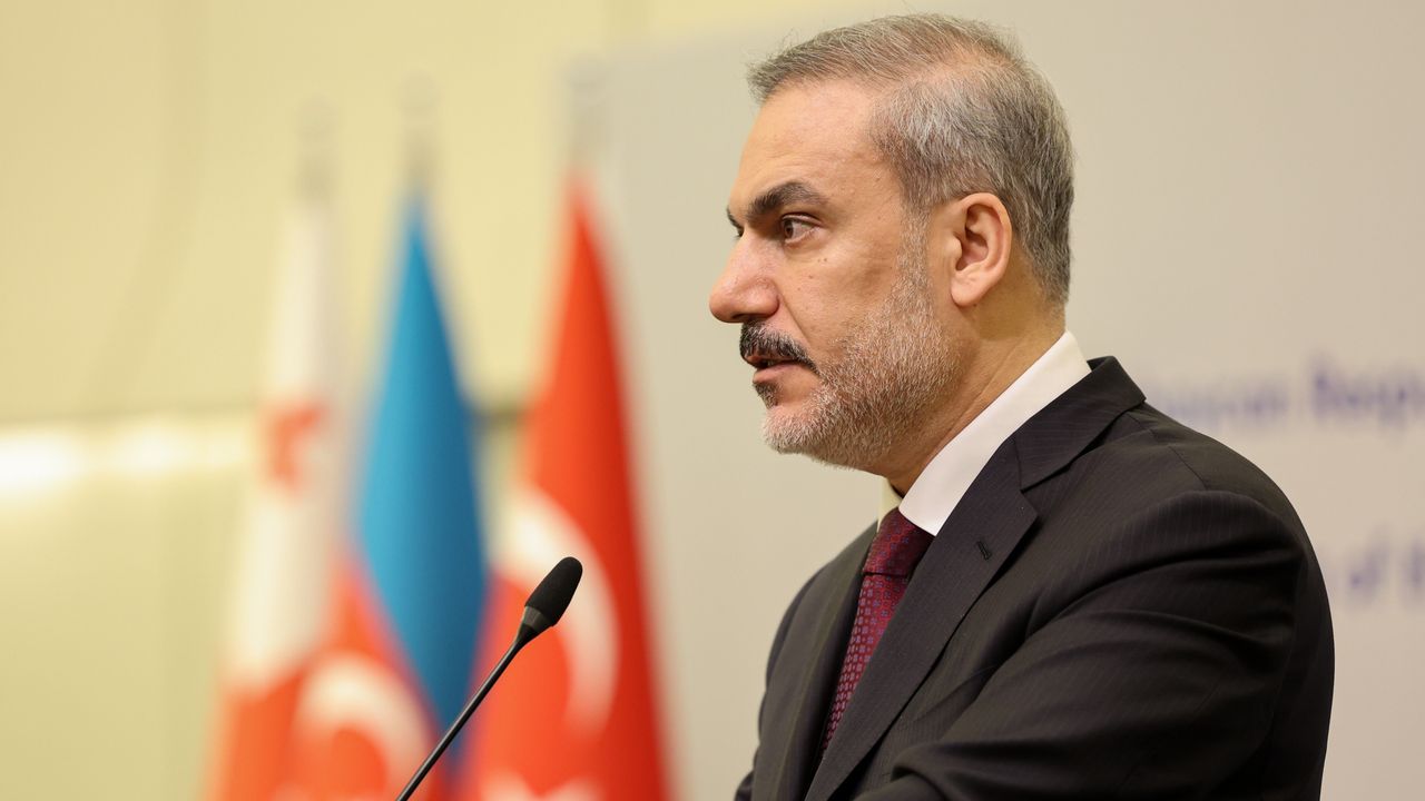 Türkiye-Azerbaycan-Gürcistan Üçlü Dışişleri Bakanları Toplan