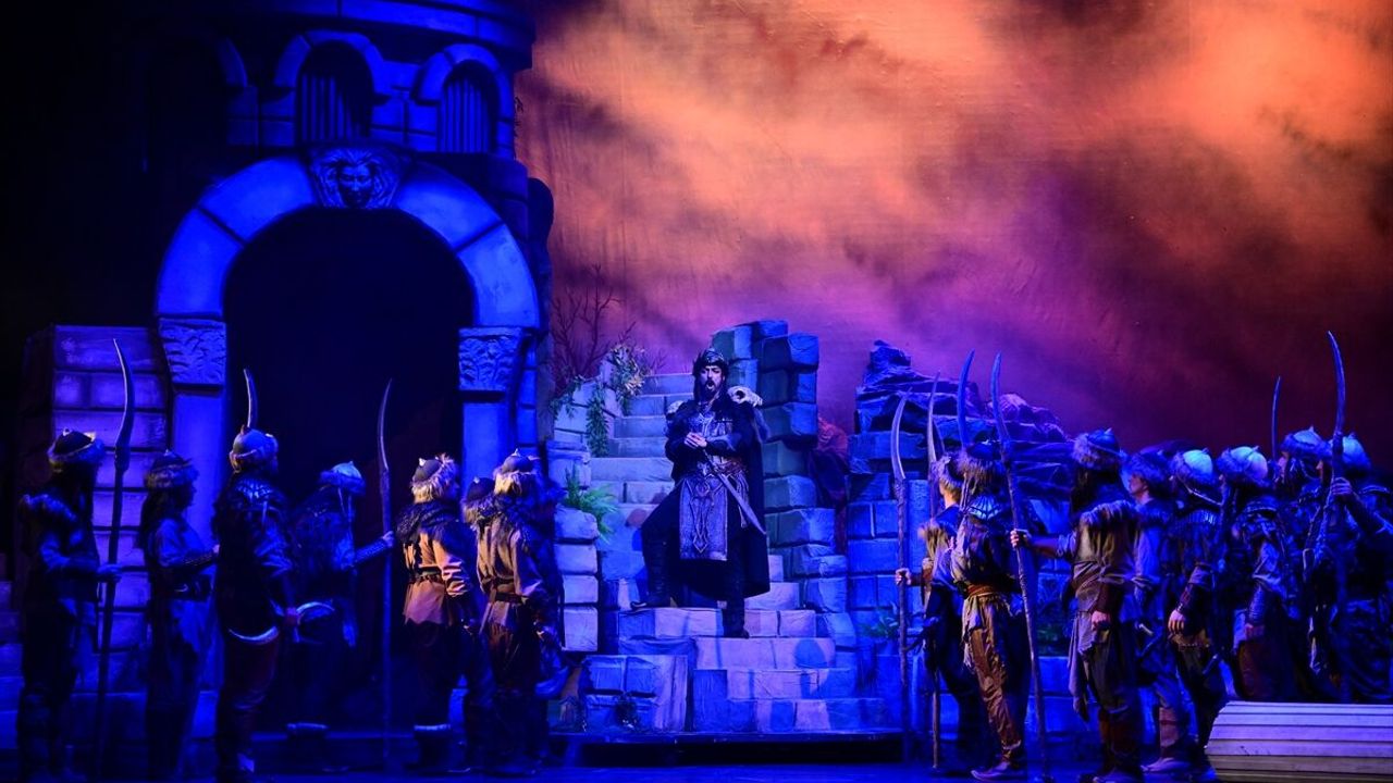 Uluslararası Aspendos Opera ve Bale Festivali kapılarını 'At