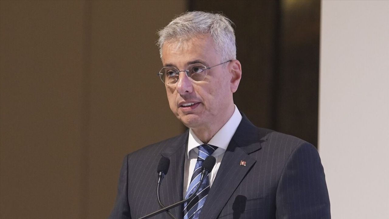 Sağlık Bakanı Memişoğlu: Dünyanın her ülkesinden Türkiye'ye sağlık hizmeti almaya geliyorlar