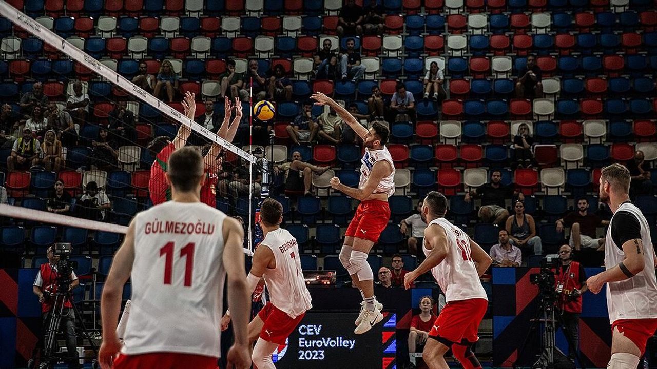 A Milli Erkek Voleybol Takımı Yenildi