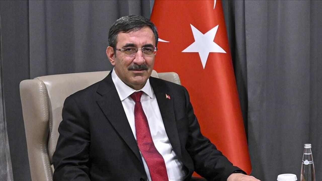 Orta Vadeli Program'da öngördüğümüz üretime, yatırıma, ihracata ağırlık veren büyüme