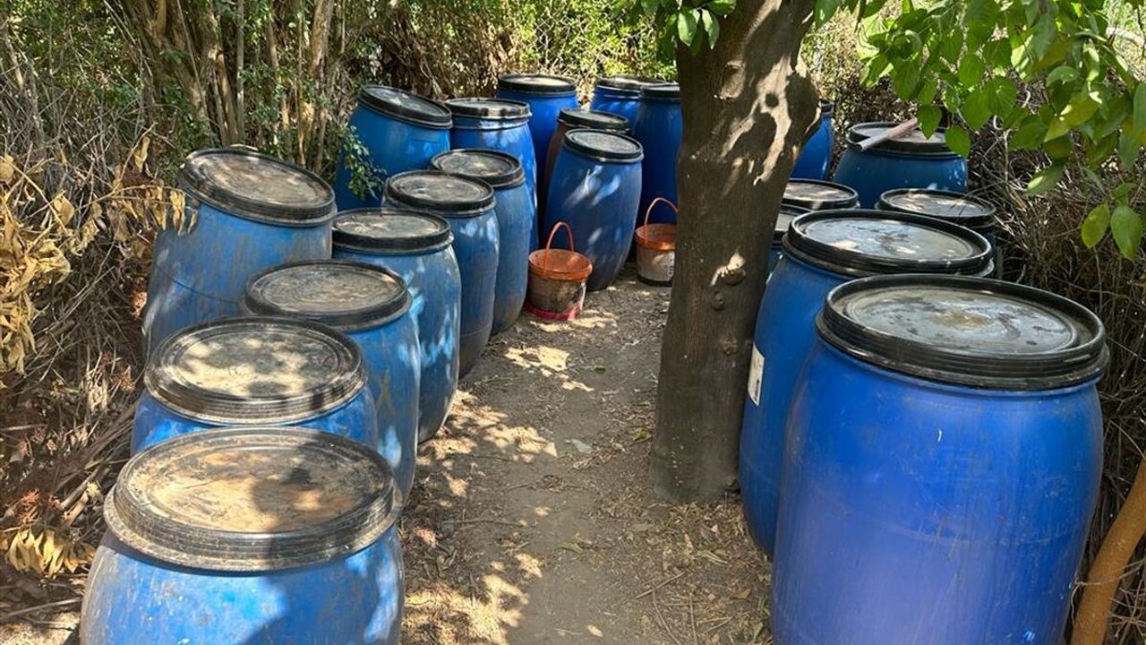 Sahte içki ve kaçakçılık operasyonunda 16 şüpheli yakalandı