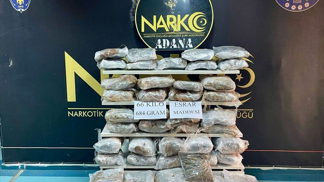 Saman çuvallarından 66 kilo 684 gram esrar çıktı