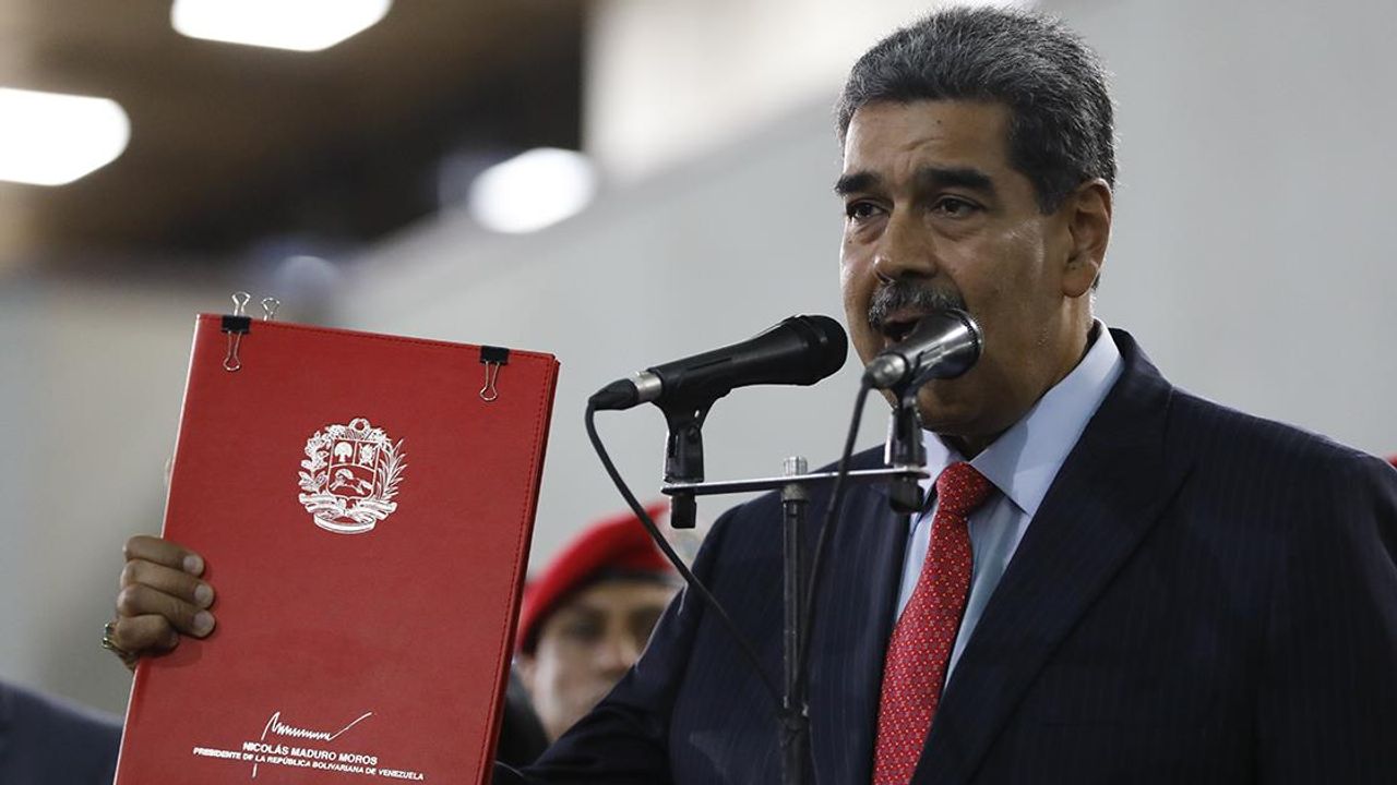 Venezuela, X'ten belge talebinde bulundu