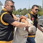 Adana'da eski eşini bıçakla yaralayan zanlı gözaltına alındı