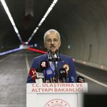 Bakan Uraloğlu: Son 24 yılda, kara yolu altyapımıza yaptığımız yatırımlarla Türkiye'yi adeta yeniden inşa ettik