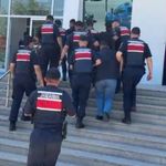 Burdur'da hırsızlık yaptıkları iddiasıyla yakalanan zanlılardan 3'ü tutuklandı