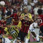 Gençlerbirliği Fenerbahçe'yi 2-1 mağlup etti