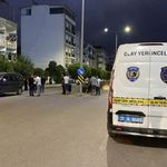 İskenderun’da Geri Manevra Faciası: 71 Yaşındaki Kadın Ağır Yaralandı