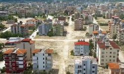 HATAY HALKI YETERSİZ ALTYAPI VE SÜREKLİ KESİLEN ELEKTRİK SORUNLARIYLA MÜCADELE EDİYOR