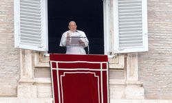 Papa Franciscus, BM Barış Gücü'ne saygı gösterilmesini istedi