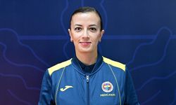 Pelin Çelik, görevlerini layıkıyla yapmaya çalışıyor