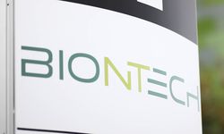 BioNTech, Kovid-19 varyantına uyarlanmış aşılarla satışlarını artırdı