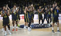 Fenerbahçe Beko, Avrupa Ligi'nde zirvedeki yerini korudu