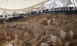 Göbeklitepe ara tatilde günlük 10 bin civarında ziyaretçi ağırlıyor