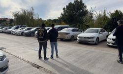 Antalya'da polis ekipleri denetimlerini sürdürdü