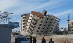 Hatay'da Yıkımlar Devam Ediyor