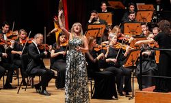 Ünlü soprano Sinead Campbell Wallace, İstanbul'da konser verdi