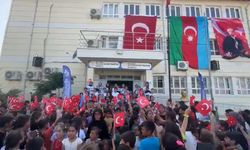 Hatay'da Depremzede Öğrencilere Turan Manafzade Konseri