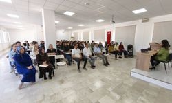 Antalya'da "Kadın girişimciliği ve yenilikçi tarım uygulamaları" söyleşisi düzenlendi