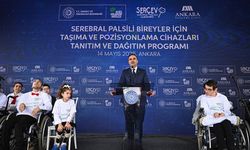 Bakan Kacır, serebral palsili çocuklar için 600 set cihaz hibe ettiklerini bildirdi