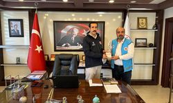 Bozyazı Kaymakamı Topsakaloğlu, kurban vekaletini Gazze için TDV'ye verdi