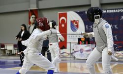 Eskrimde hedef 2028 Olimpiyat Oyunları'nda madalya kazanmak