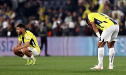 Fenerbahçe, Kadıköy'de kaybettiği puanlarla şampiyonluktan uzaklaştı