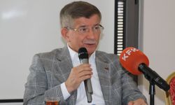 Ahmet Davutoğlu Siyaseti Bıraktı: Gelecek Partisi Faaliyetlerini Sonlandırıyor