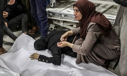 İsrail'in Gazze'ye saldırılarında can kaybı 52 bin 615'e çıktı