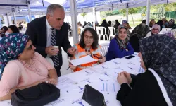 İzmir'de kadınlar arası dayanışma güçleniyor